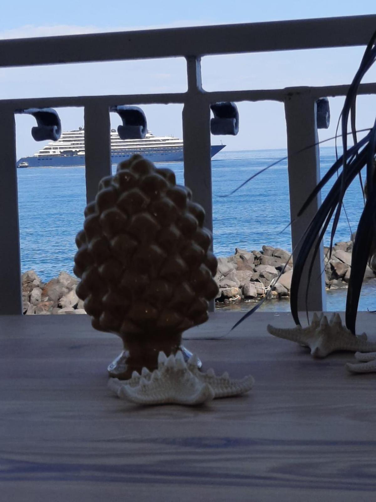 Apartament Arcadia Golden Bay Giardini-Naxos Zewnętrze zdjęcie